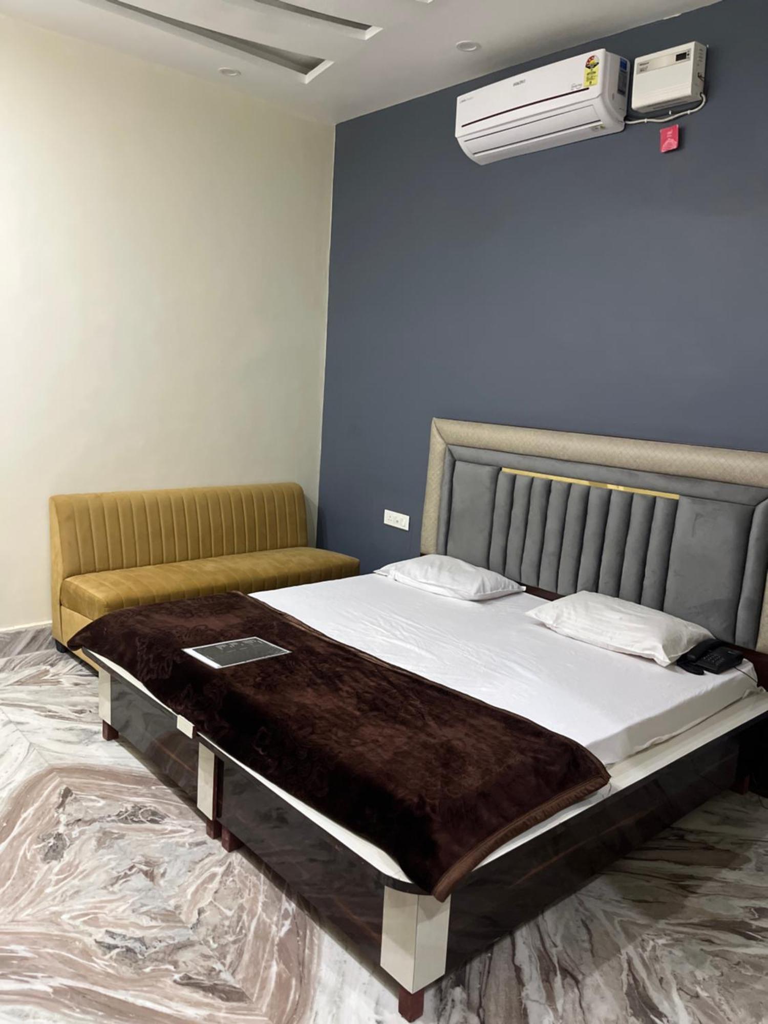 Hotel Ap Suratgarh Dış mekan fotoğraf